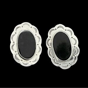 Vintage Taxco Mexico sterling silver black onyx clip on earrings